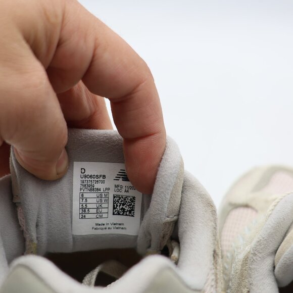 New Balance 9060 Granite Women’s 7.5 D Men’s 6 Running Athletic Sneaker U9060SFB - Picture 3 of 9